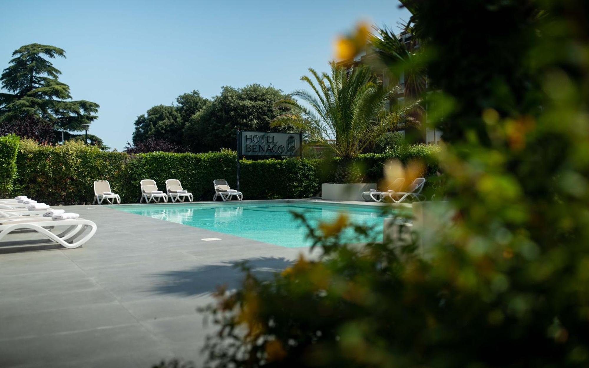 Hotel Benaco Desenzano del Garda Eksteriør billede